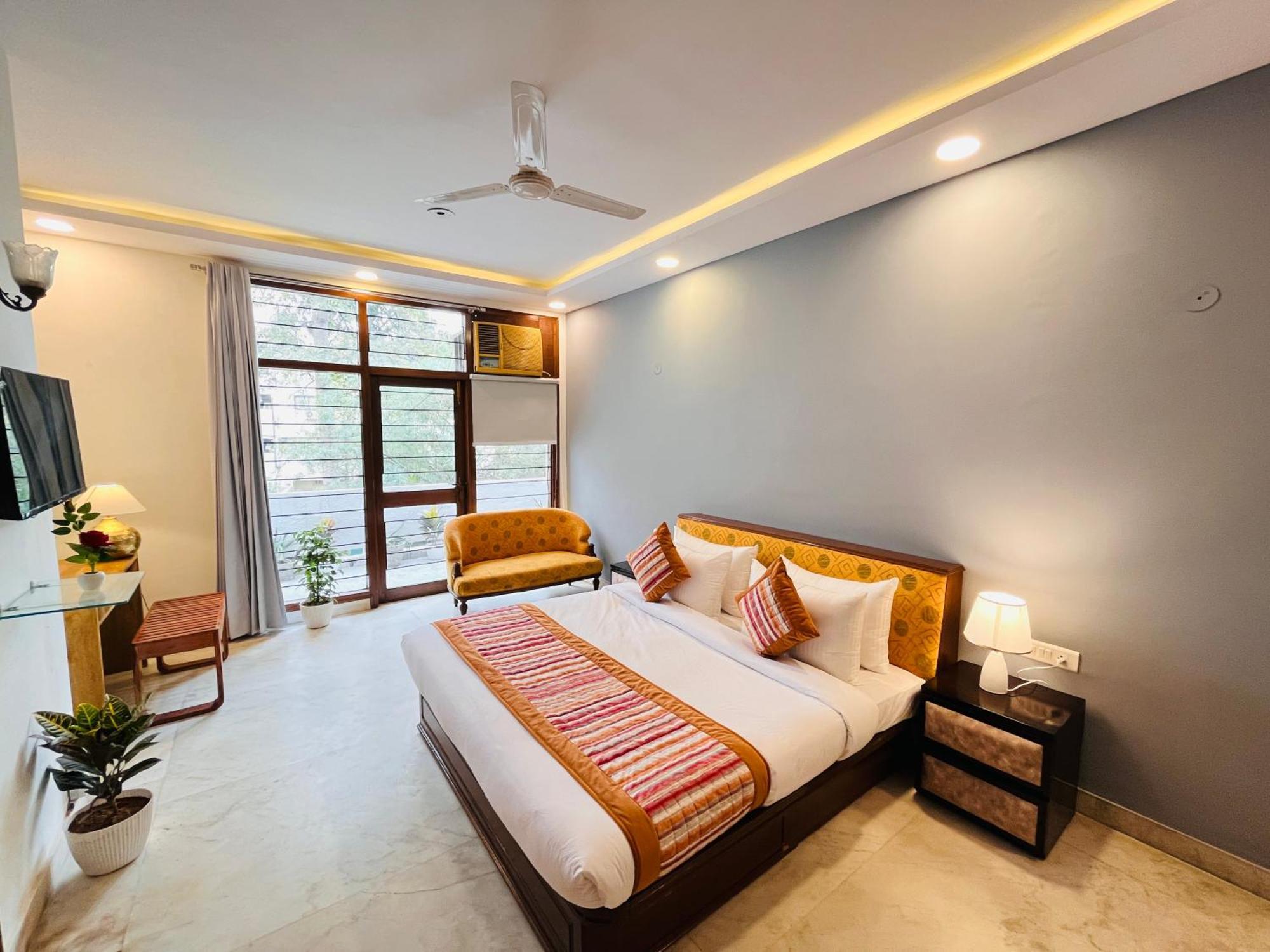 Grove Residency Hauz Khas New Delhi Couple Friendly Hotel Exterior photo